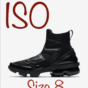 ISO NIKE vapormax in size 8 women’s.